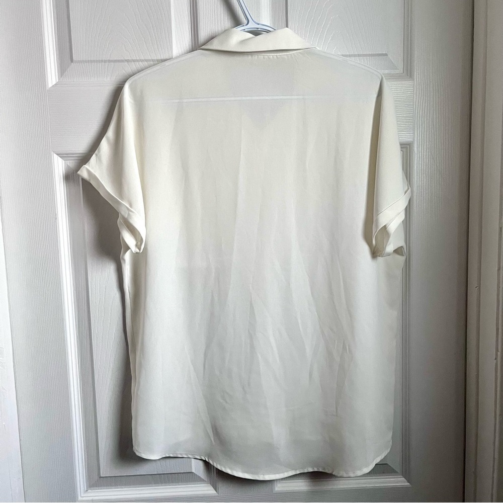 3/25$💥 White Blouse Top button down Large Women collared Short sleeve casual - Picture 4 of 4